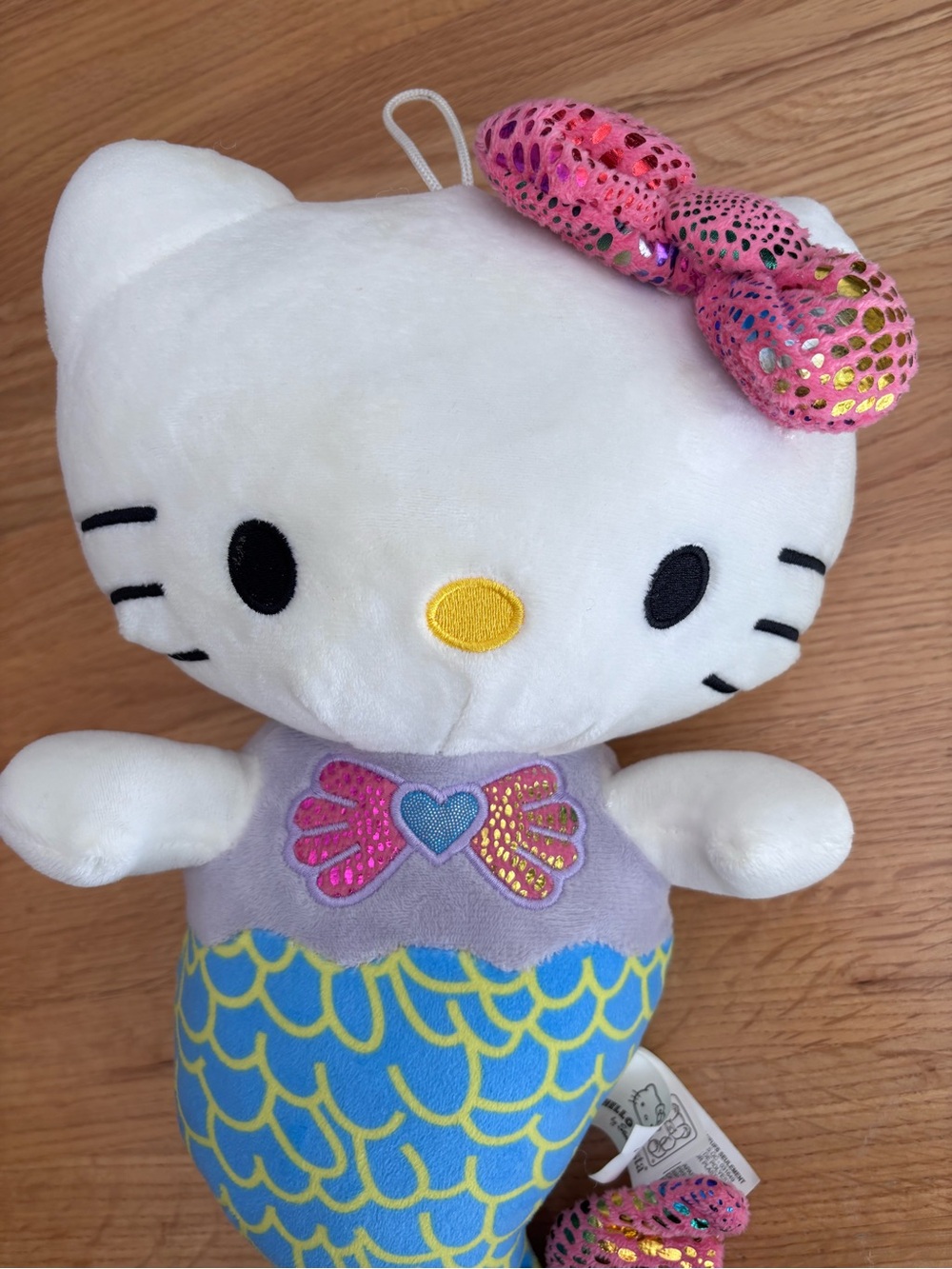 Hello Kitty Mermaid - Picture 2 of 3